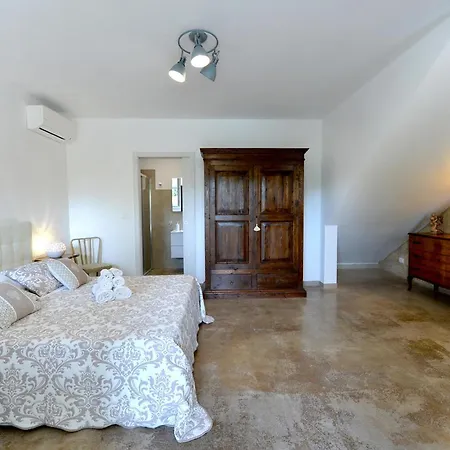 Carola Bed & Breakfast Gallipoli