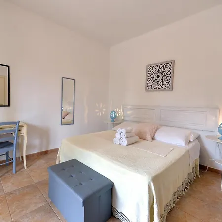 Carola 3*
