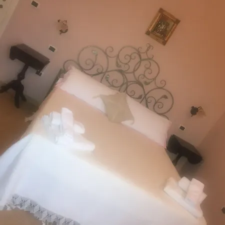 卡罗拉别墅住宿加早餐旅馆 住宿加早餐酒店