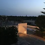 Carola