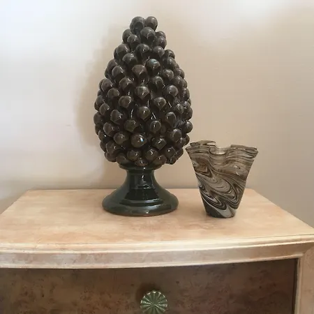 Carola לינה וארוחת בוקר 4*