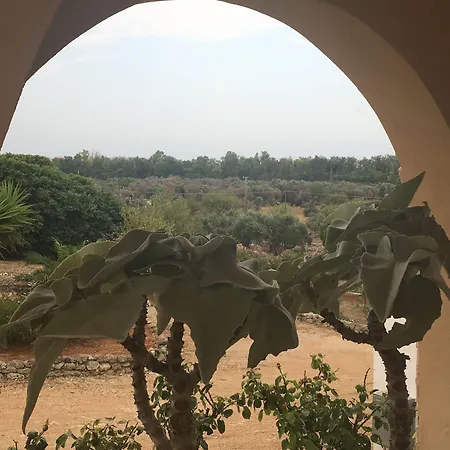 卡罗拉别墅住宿加早餐旅馆 加利波利
